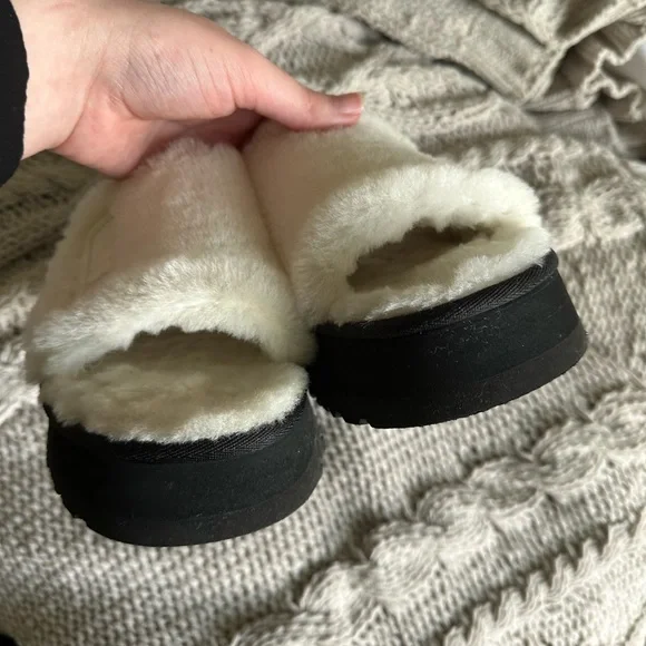 Ugh Disco Shearling Slingback Platform Slippers - Picture 2 of 4